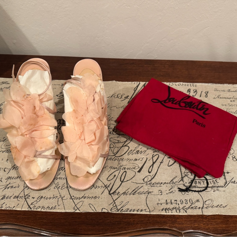 Floral Embellished Sandals with Dust Bag